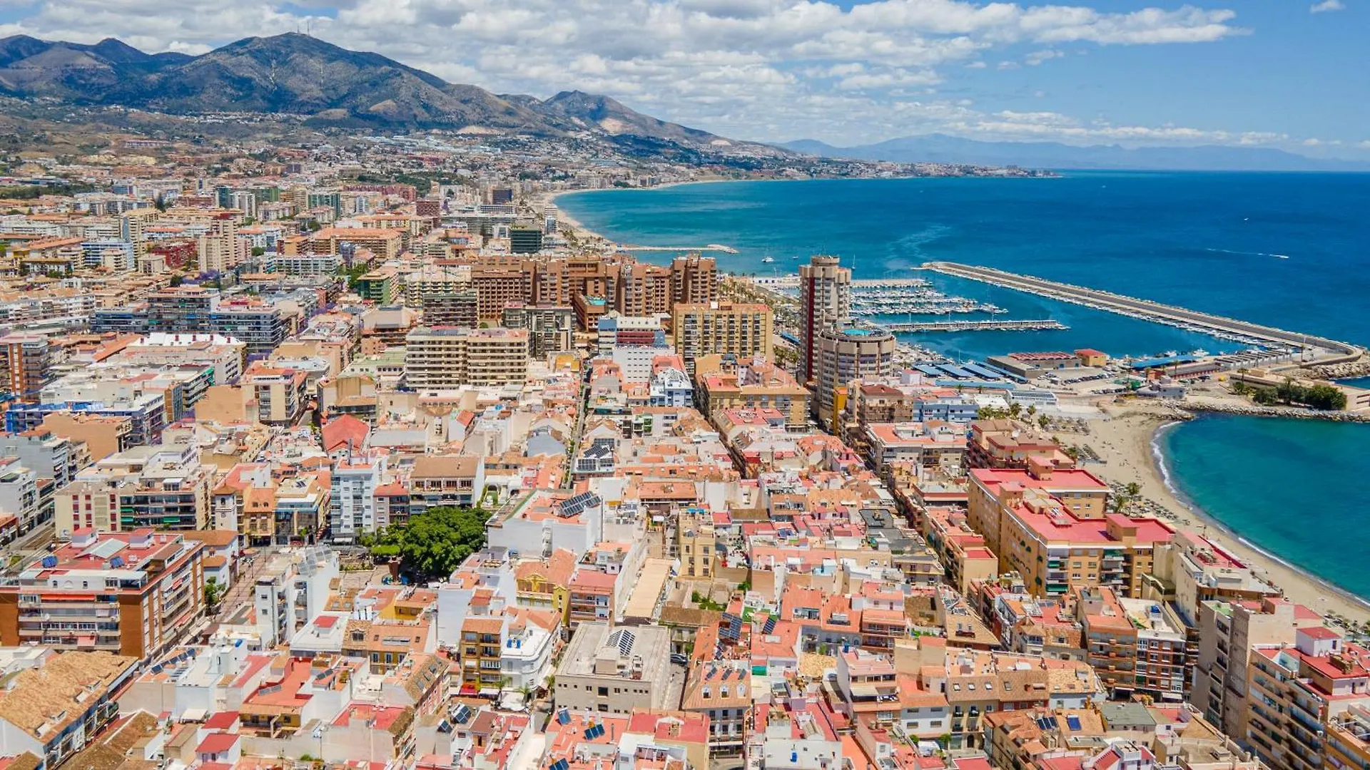 Centrobeach Apartment Fuengirola 250M From Beach
