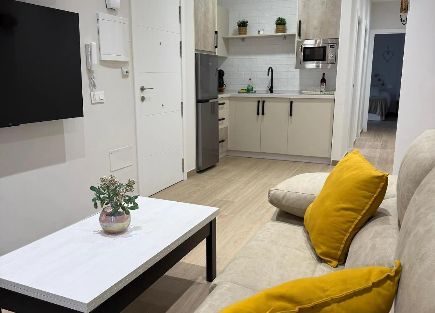 Centrobeach Apartment Fuengirola 250M From Beach